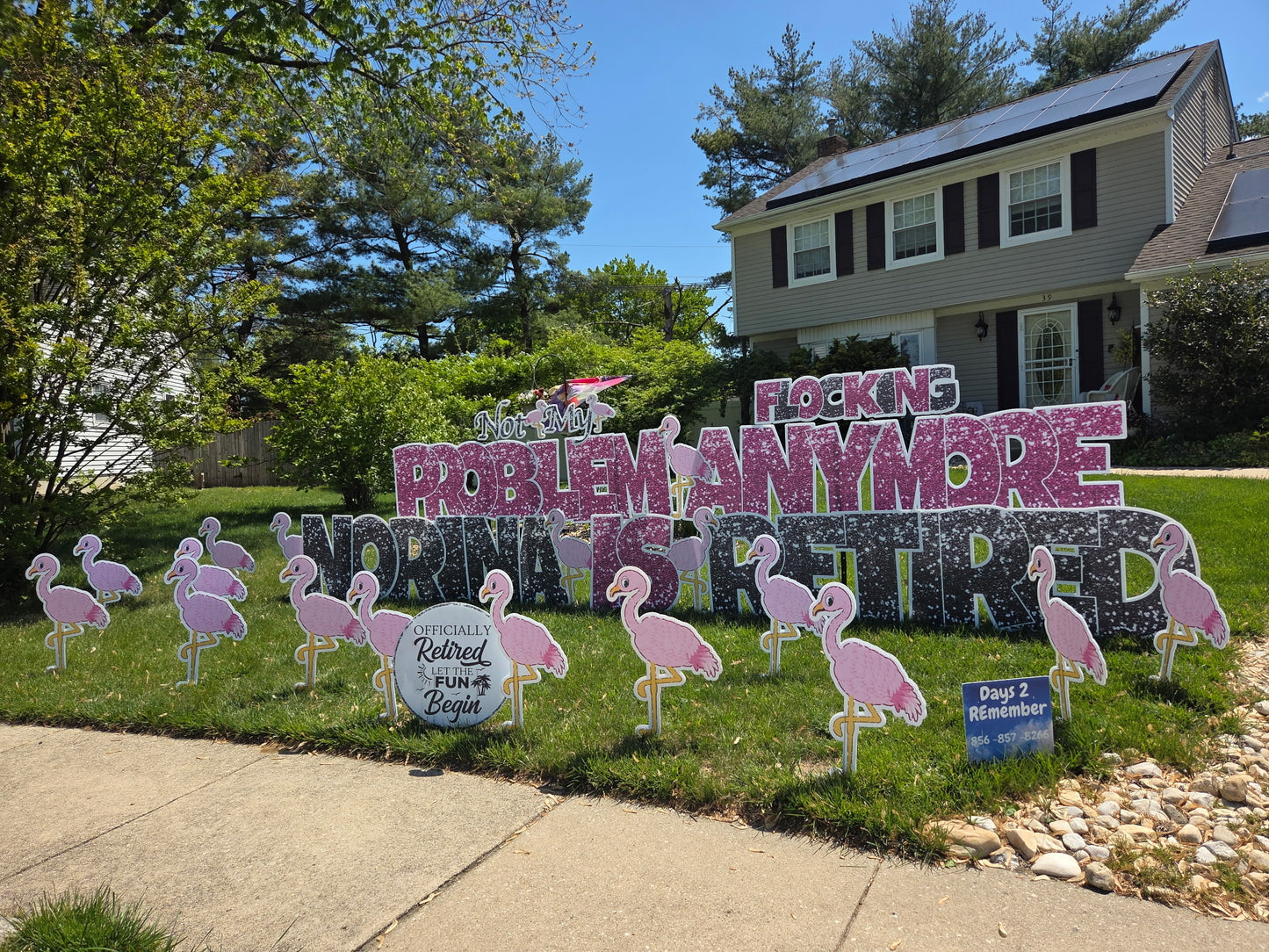 Flamingo Retirement Yard Card Kit 🦩